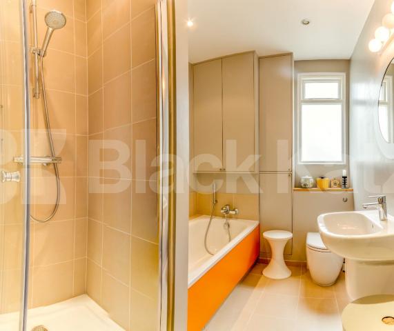 			Let, 3 Bedroom, 1 bath, 1 reception Ground Floor Flat			 Effingham Road, Hornsey